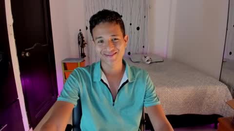 Snapshot of alessandro_wizard chatting on 02.02.25 Alessandro online show from 02.02.25