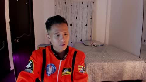 Snapshot of alessandro_wizard chatting on 02.03.25 Alessandro online show from 02.03.25