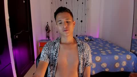 Snapshot of alessandro_wizard chatting on 02.06.25 Alessandro online show from 02.06.25