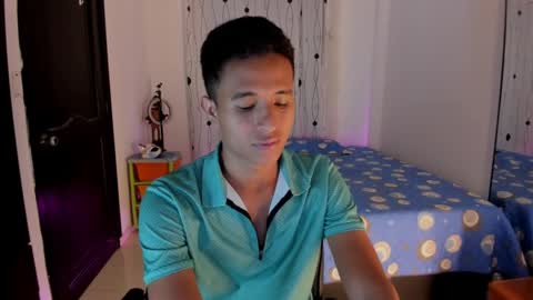 Snapshot of alessandro_wizard chatting on 02.12.25 Alessandro online show from 02.12.25