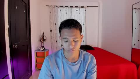 Snapshot of alessandro_wizard chatting on 02.18.25 Alessandro online show from 02.18.25