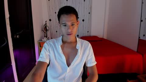 Snapshot of alessandro_wizard chatting on 02.25.25 Alessandro online show from 02.25.25