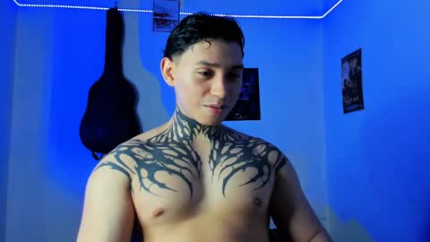 Snapshot of alessandro_wolf chatting on 12.31.24 Alessandro online show from 12.31.24