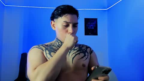 Snapshot of alessandro_wolf chatting on 02.28.25 Alessandro online show from 02.28.25