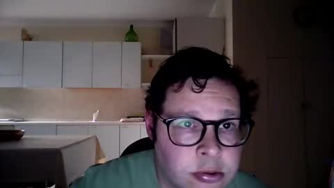 Snapshot of alessandroa6 chatting on 04.11.26 alessandro online show from 04.11.26