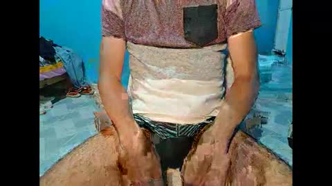 Snapshot of alessandrodmv chatting on 10.16.25 alessandrodmv online show from 10.16.25