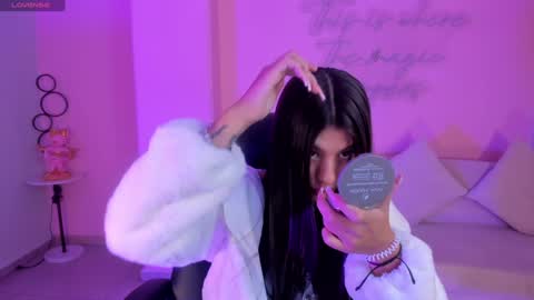 Snapshot of alessiacorleone_ chatting on 12.27.24 Alessia online show from 12.27.24