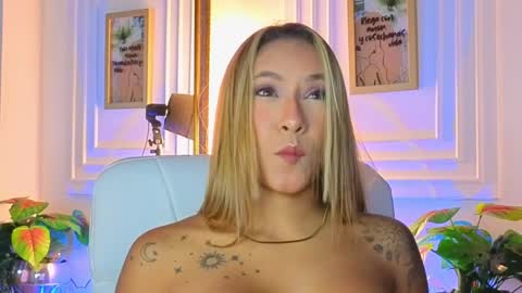 Alessia online show from 04.04.26