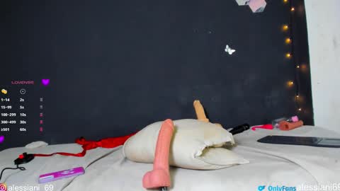 Snapshot of alessiani69 chatting on 02.12.26 Alessa online show from 02.12.26