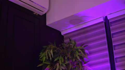 Snapshot of alessianoire chatting on 03.13.26 Natasha online show from 03.13.26