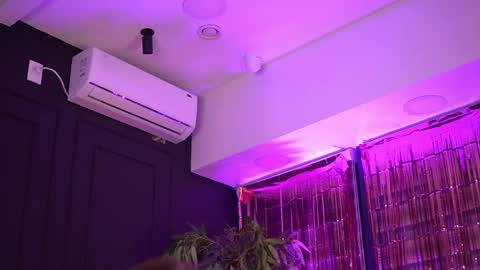 Snapshot of alessianoire chatting on 04.08.26 Natasha online show from 04.08.26