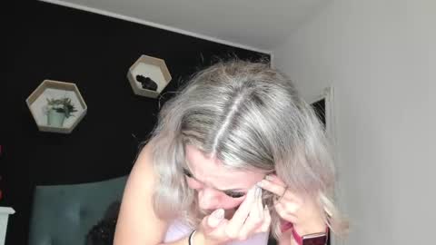 alesys69 online show from 02.17.25