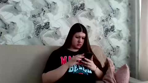 Aletta Oushen online show from 03.03.25