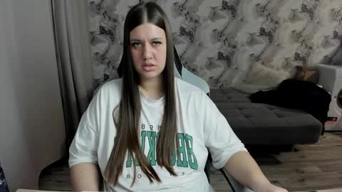 Aletta Oushen online show from 02.23.26