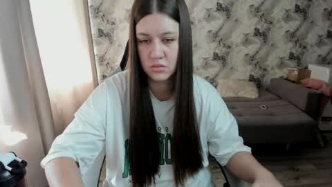 Aletta Oushen online show from 04.07.26