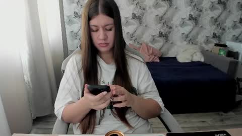 Snapshot of aletta_oushen chatting on 07.08.26 Aletta Oushen online show from 07.08.26