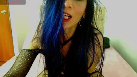 Snapshot of alettallove chatting on 05.17.26 alettallove online show from 05.17.26