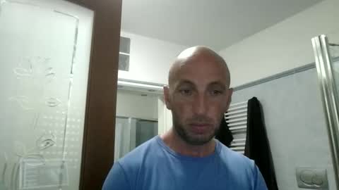 alex120475 online show from 04.17.26