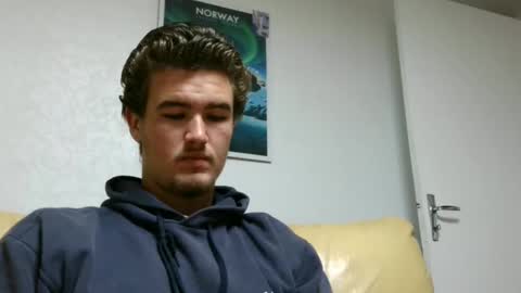 Alex83530 online show from 12.31.24