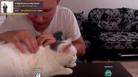 Alex Amazing online show from 10.04.25