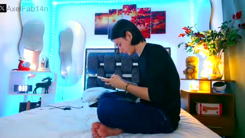 sneider online show from 01.13.25