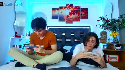 sneider online show from 01.14.25