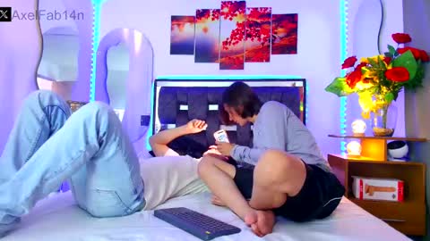 sneider online show from 01.27.25