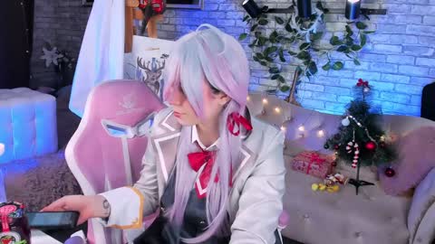 Snapshot of alex_howell chatting on 01.03.25 alex_howell online show from 01.03.25