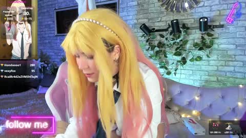 Snapshot of alex_howell chatting on 01.13.25 alex_howell online show from 01.13.25