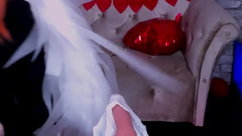 Snapshot of alex_howell chatting on 02.05.25 alex_howell online show from 02.05.25