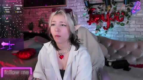 Snapshot of alex_howell chatting on 02.12.25 alex_howell online show from 02.12.25