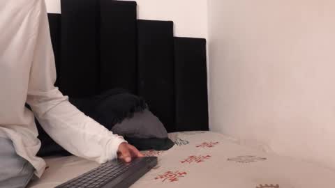 alex_mark_ online show from 03.20.26