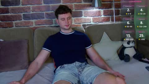 Alex online show from 04.10.26