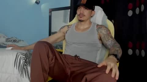 alex_sthorm online show from 11.03.25