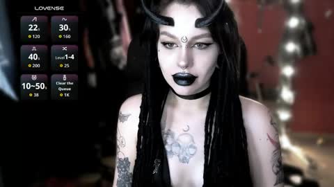 Snapshot of alex_succubus chatting on 06.08.26 Alex Succubus online show from 06.08.26
