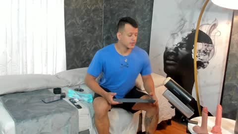 Alex Towers online show from 01.20.25