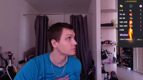 Snapshot of alex_wandhot chatting on 04.04.26 Alex WandHot online show from 04.04.26