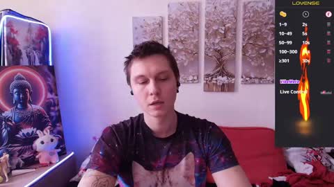 Snapshot of alex_wandhot chatting on 04.14.26 Alex WandHot online show from 04.14.26