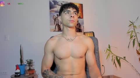 Snapshot of alex_zt7 chatting on 06.03.26 x online show from 06.03.26