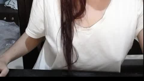 Snapshot of alexa_anna chatting on 04.19.26 alexa_anna online show from 04.19.26