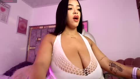 Snapshot of alexa_candy_18 chatting on 04.24.26 Alexa online show from 04.24.26