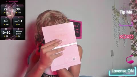 Snapshot of alexa_cutee chatting on 01.17.25 Dani online show from 01.17.25