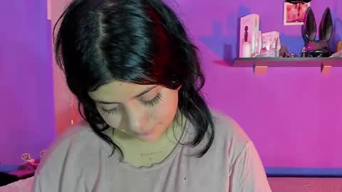 Snapshot of alexa_espinoza chatting on 02.21.25 Alexa online show from 02.21.25