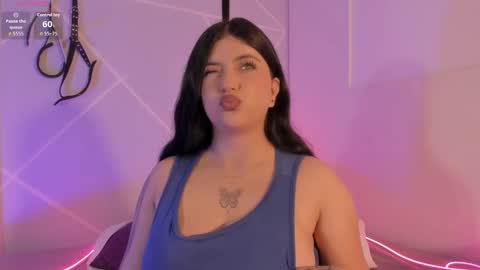 Snapshot of alexa_espinoza chatting on 10.22.25 Alexa online show from 10.22.25