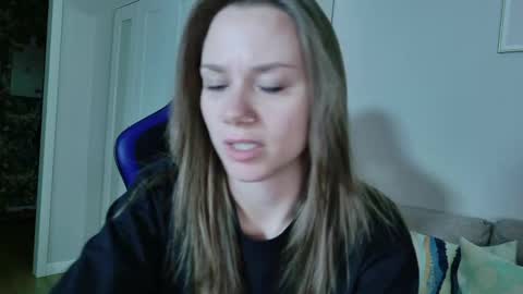 Snapshot of alexa_feels chatting on 05.17.26 Little Duck homie online show from 05.17.26