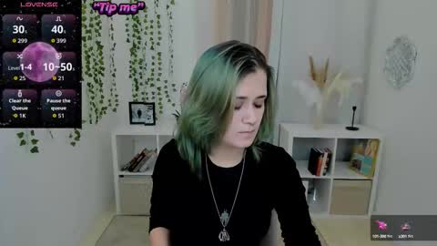 Snapshot of alexa_lexi chatting on 10.04.25 alexa_lexi online show from 10.04.25