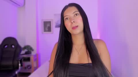 Alexa Millers online show from 02.24.25