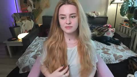 Snapshot of alexa_pirs chatting on 04.25.26 alexa_pirs online show from 04.25.26
