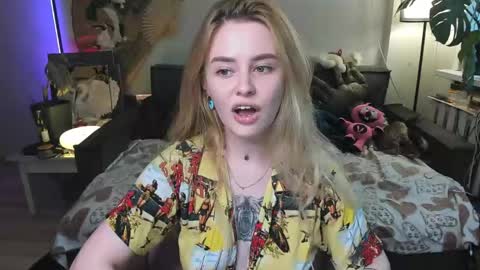 Snapshot of alexa_pirs chatting on 04.30.26 alexa_pirs online show from 04.30.26