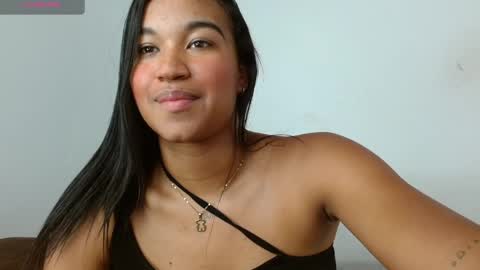 Snapshot of alexa_priincess chatting on 04.25.26 online show from 04.25.26